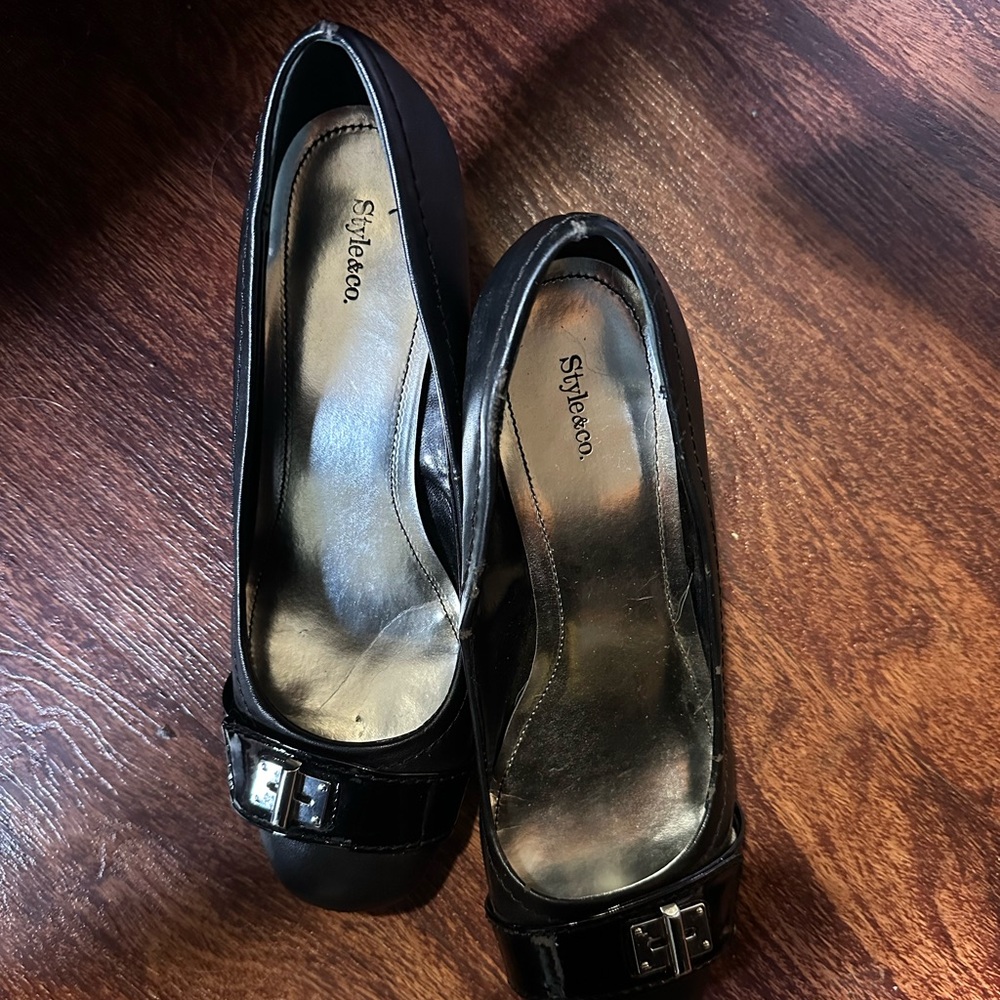 Style and co. Wedge